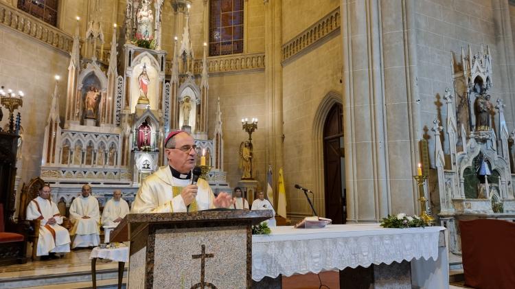 Azul: Mons. Salaberry invitó a un nuevo Encuentro Diocesano Azul: Mons. Salaberry invitó a un nuevo Encuentro Diocesano