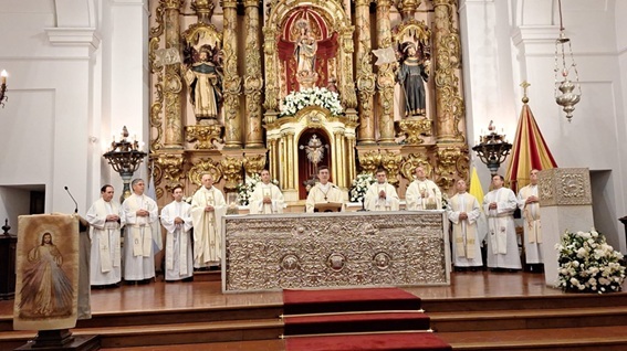 Buenos Aires: Mons. Giorgi destaca la figura sacerdotal de san Josemaría Escrivá