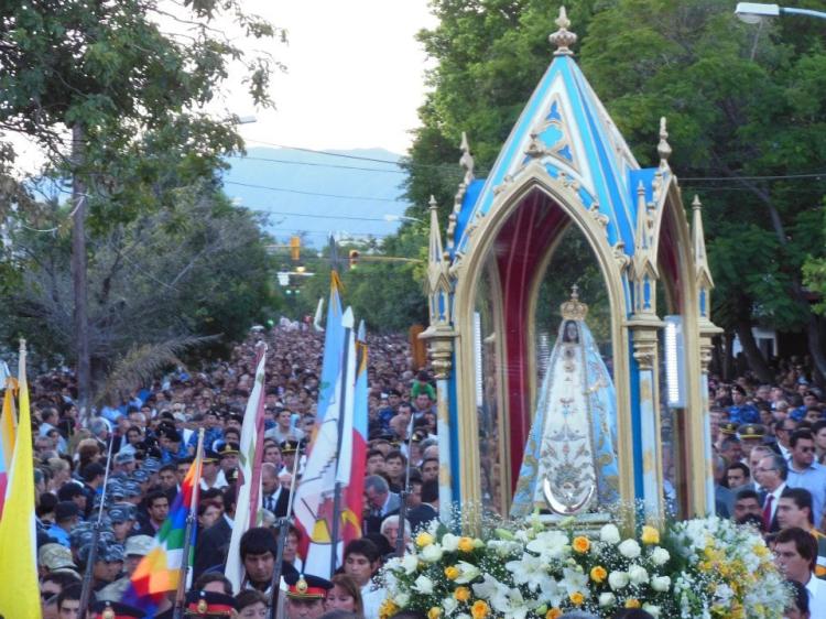 Cambio de horario de la procesión con la imagen de la Virgen del Valle Cambio de horario de la procesión con la imagen de la Virgen del Valle