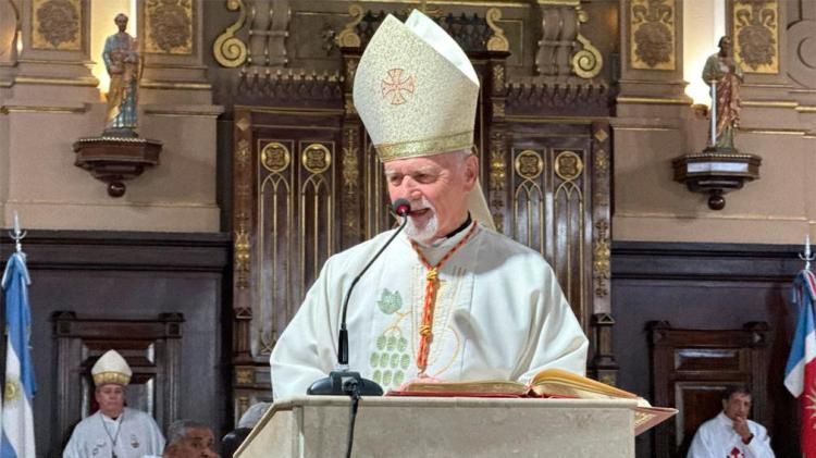 Card. Bokalic: 'La Eucaristía, el pan necesario para ayudarnos mutuamente'