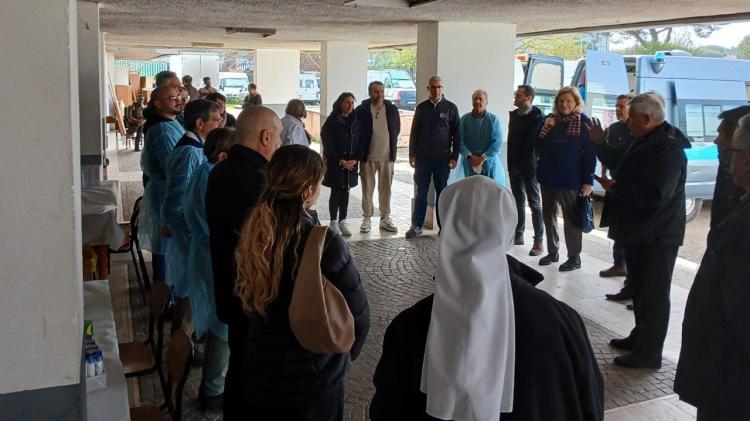 Card. Krajewski: 'Estamos convirtiendo las limosnas en acción' Card. Krajewski: 'Estamos convirtiendo las limosnas en acción'
