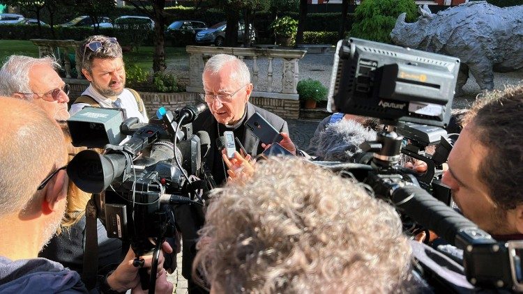 Card. Parolin: 'No hay razón para usar hospitales para acciones de guerra' Card. Parolin: 'No hay razón para usar hospitales para acciones de guerra'