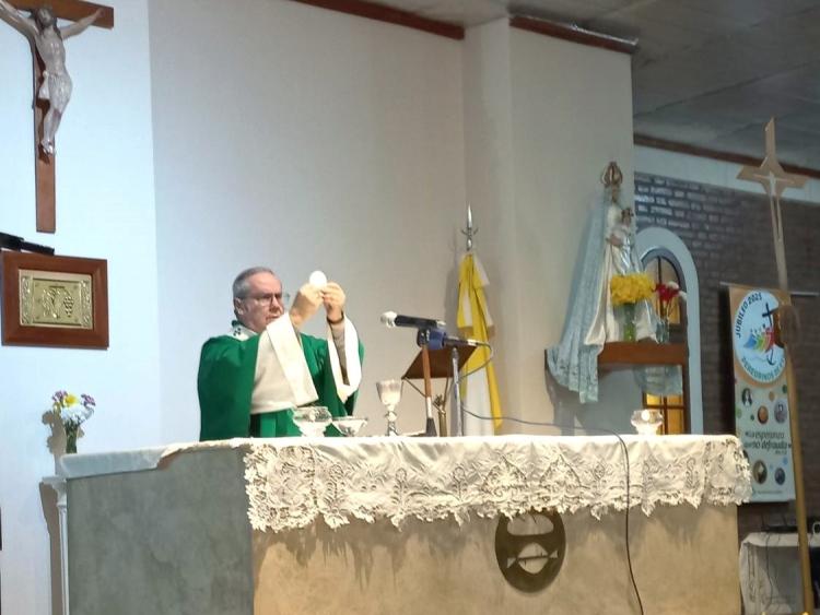 Card. Rossi: 'El evangelio vivido en serio es fuego'