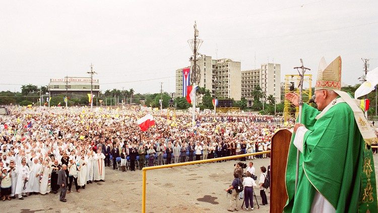 Carta del Papa a los cubanos, a 25 años de la visita de Juan Pablo II Carta del Papa a los cubanos, a 25 años de la visita de Juan Pablo II