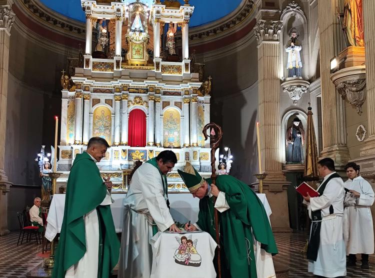 Catamarca: nuevo rector de la basílica y santuario de la Virgen del Valle Catamarca: nuevo rector de la basílica y santuario de la Virgen del Valle