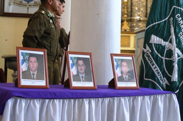 Chile: dolor y conmoción por el asesinato de los tres carabineros Chile: dolor y conmoción por el asesinato de los tres carabineros