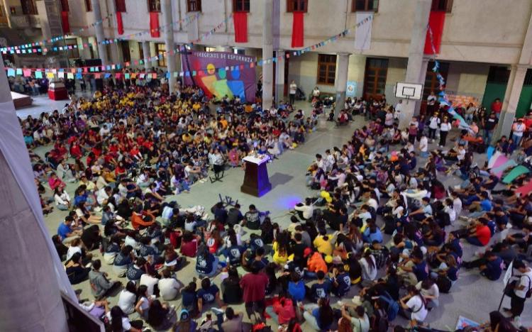 Salta: cientos de jóvenes participaron del Milagro Juvenil