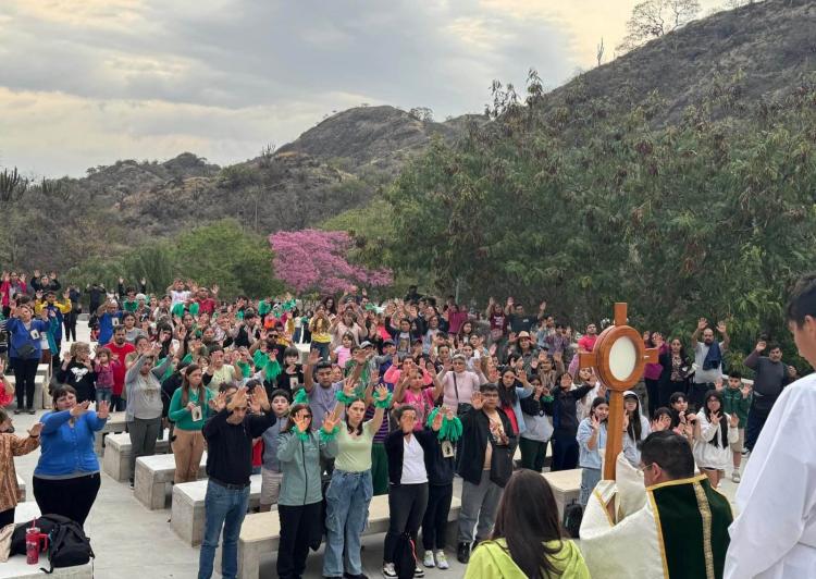 Cientos de niños participaron del 9° Encuentro Diocesano y Jubileo en Catamarca