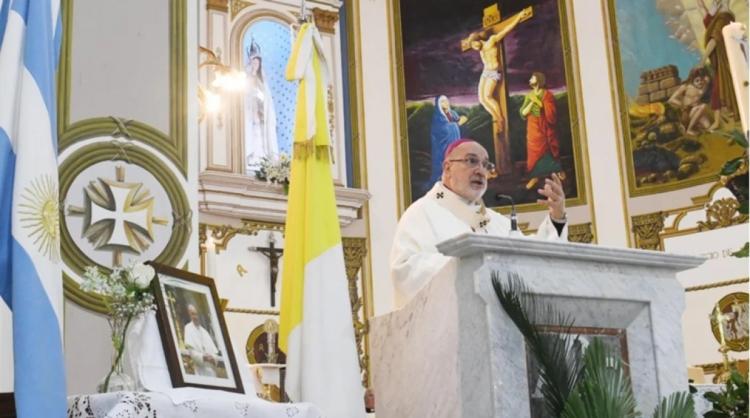 Colecta por las Misiones: Mons. Azpiroz Costa anima a participar con generosidad