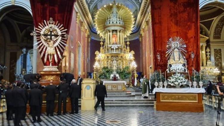 Salta: comienzan los cultos solemnes al Señor y la Virgen del Milagro Salta: comienzan los cultos solemnes al Señor y la Virgen del Milagro