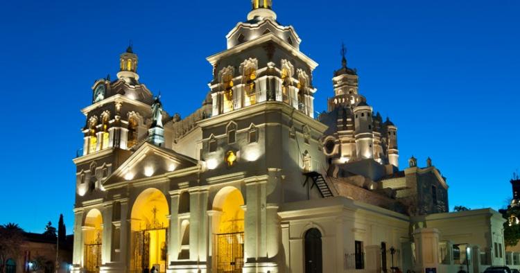 Córdoba: amenaza de bomba en la catedral resultó falsa alarma