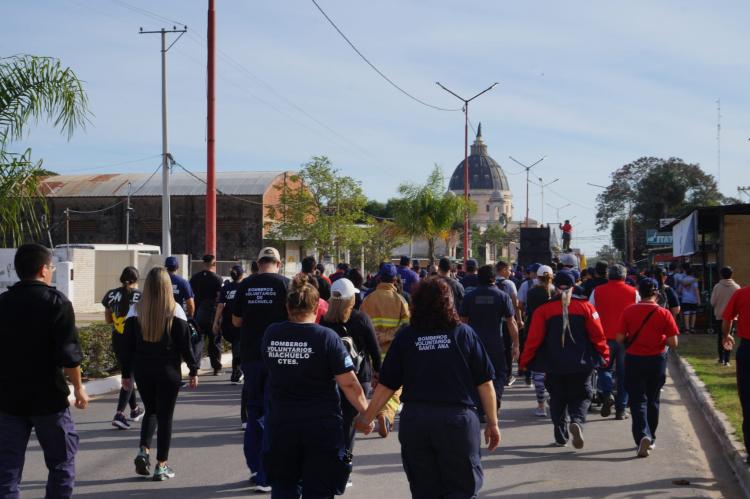 Corrientes: bomberos voluntarios peregrinaron por tercera vez a la basílica de Itatí