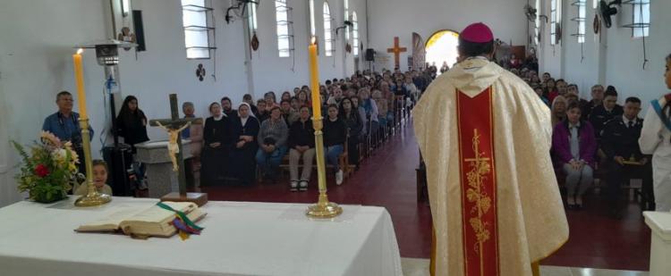 Cruz del Eje: 75 años de la piedra fundamental de una parroquia Cruz del Eje: 75 años de la piedra fundamental de una parroquia
