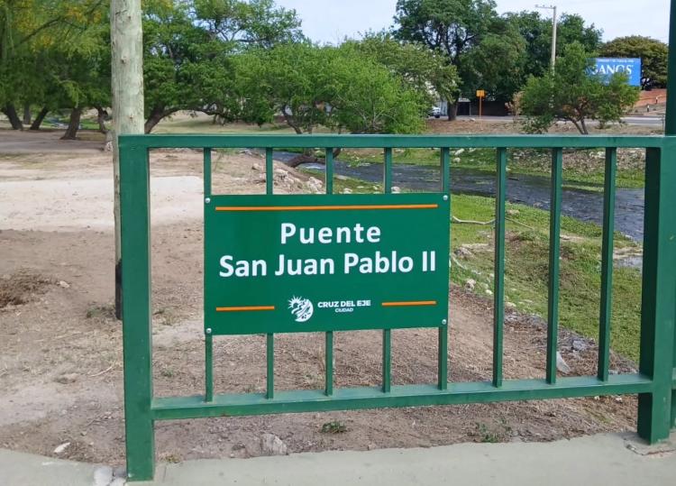 Cruz del Eje: un puente histórico lleva el nombre 'San Juan Pablo II'