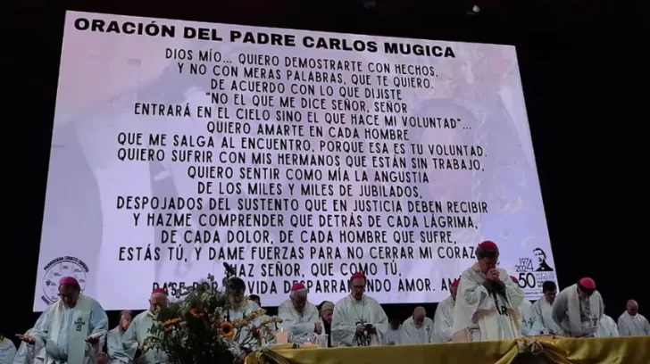 Curas villeros: 'Al padre Carlos Mugica lo siguen matando en el olvido de los más pobres' Curas villeros: 'Al padre Carlos Mugica lo siguen matando en el olvido de los más pobres'