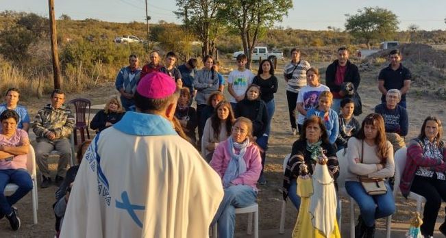 'Dañar la tierra es debilitar la identidad', advirtió Mons. Araya en Pocho 'Dañar la tierra es debilitar la identidad', advirtió Mons. Araya en Pocho