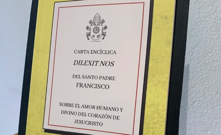 'Dilexit nos' llegó a la Oficina del Libro de la CEA 'Dilexit nos' llegó a la Oficina del Libro de la CEA