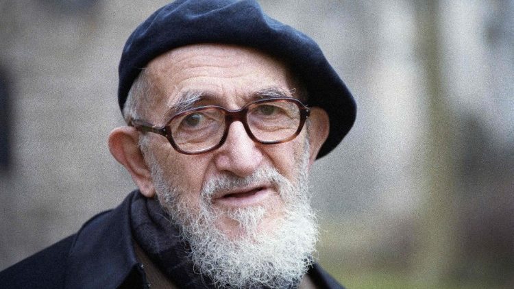 Dolor de la Iglesia en Francia: El abad Pierre acusado de agresión sexual Dolor de la Iglesia en Francia: El abad Pierre acusado de agresión sexual