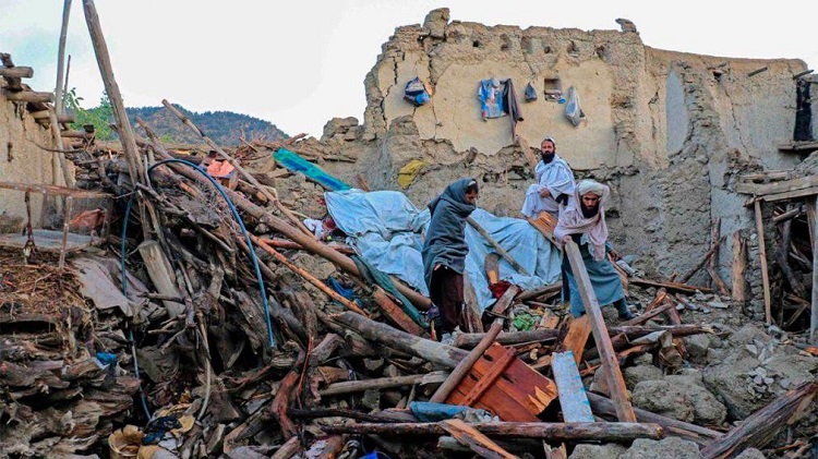 Dolor del Papa por la tragedia causada por el terremoto en Afganistán