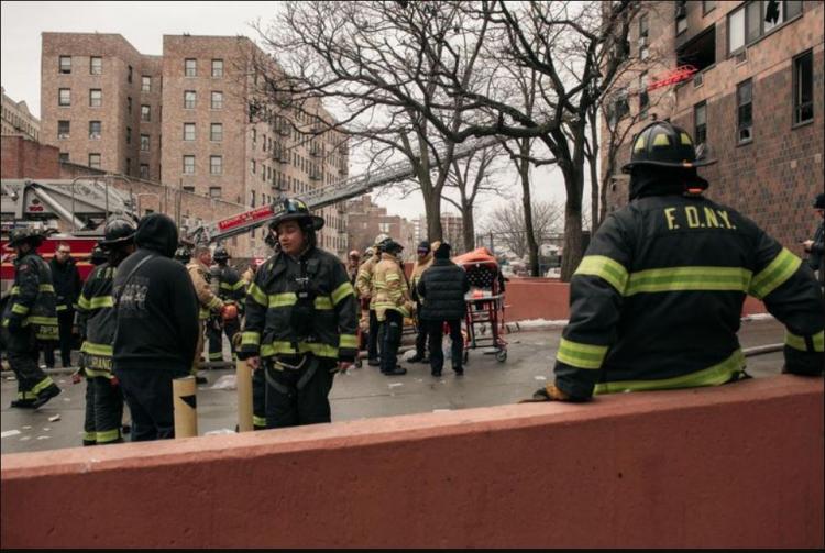 Dolor del Papa por las víctimas de trágico incendio en Nueva York Dolor del Papa por las víctimas de trágico incendio en Nueva York