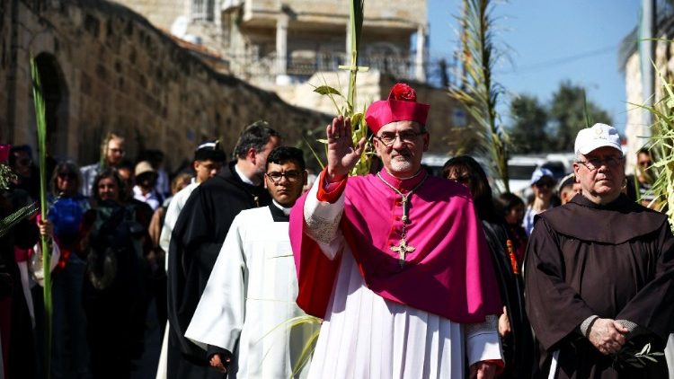 Domingo de Ramos en Jerusalén: responder a la división con unidad y fe Domingo de Ramos en Jerusalén: responder a la división con unidad y fe