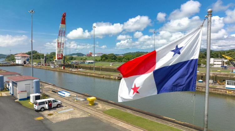 'El Canal es y seguirá siendo de Panamá', afirmó el presidente del episcopado local 'El Canal es y seguirá siendo de Panamá', afirmó el presidente del episcopado local