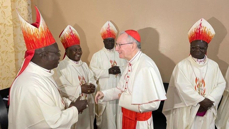 El Card. Parolin en Sudán del Sur alentó a "cerrar páginas dolorosas para el país" El Card. Parolin en Sudán del Sur alentó a "cerrar páginas dolorosas para el país"