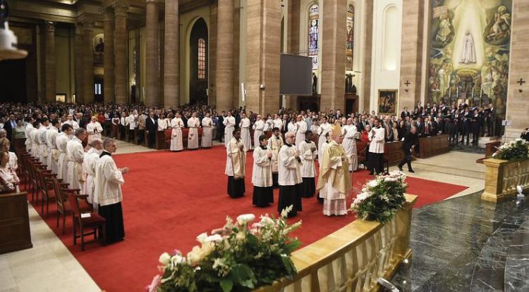 El Card. Roche ordenó a 20 sacerdotes del Opus Dei, tres son argentinos El Card. Roche ordenó a 20 sacerdotes del Opus Dei, tres son argentinos