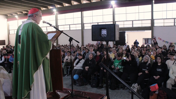 El Card. Rossi, a los catequistas: 'Sean artesanos del cuidado'