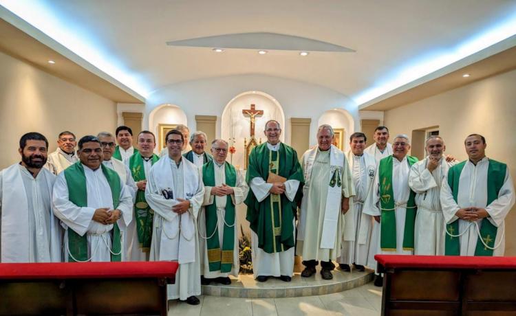 El clero de Añatuya concluyó su retiro anual El clero de Añatuya concluyó su retiro anual