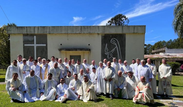 El clero de Concordia finalizó el retiro espiritual anual El clero de Concordia finalizó el retiro espiritual anual
