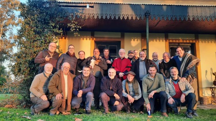 El clero de cuatro diócesis vivió una Jornada de Oración Contemplativa en Chascomús El clero de cuatro diócesis vivió una Jornada de Oración Contemplativa en Chascomús