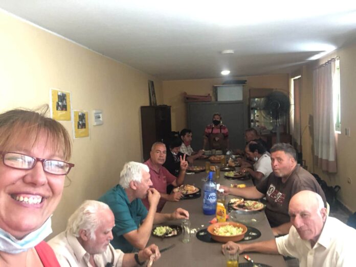 El comedor Cura Brochero de Mendoza volvió a abrir sus puertas El comedor Cura Brochero de Mendoza volvió a abrir sus puertas