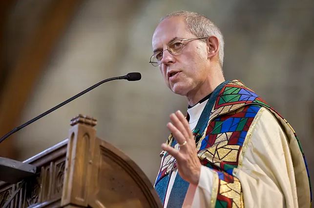 El líder de la Iglesia Anglicana renunció tras ser acusado de encubrir abusos El líder de la Iglesia Anglicana renunció tras ser acusado de encubrir abusos