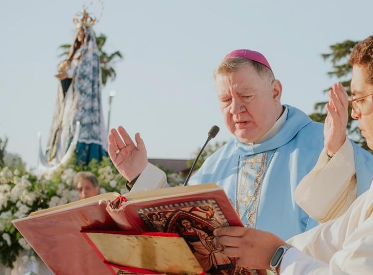 El nuncio, en Río Cuarto: 'María puede ayudarnos a renovar nuestra fe y compromiso' El nuncio, en Río Cuarto: 'María puede ayudarnos a renovar nuestra fe y compromiso'