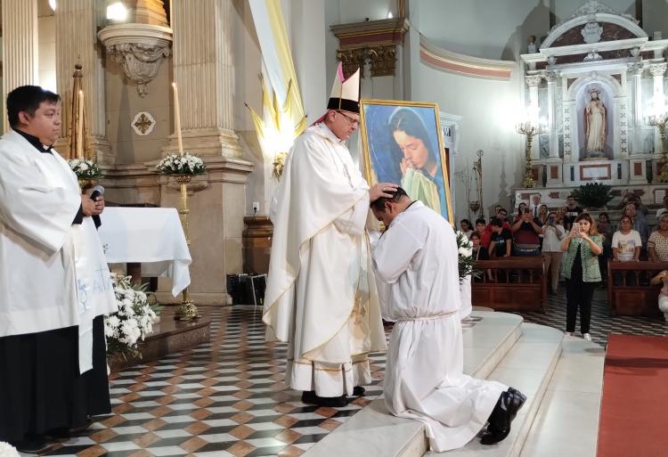 Mons. Urbanc, al nuevo diácono: 'El Señor te constituye en samaritano' Mons. Urbanc, al nuevo diácono: 'El Señor te constituye en samaritano'