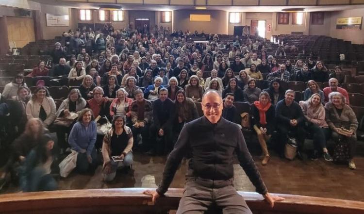 El padre Olaizola animó a la comunidad educativa a "educar para la libertad" El padre Olaizola animó a la comunidad educativa a "educar para la libertad"