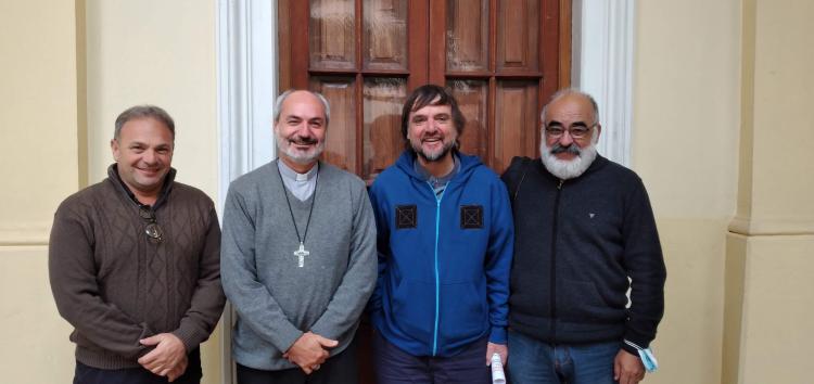 El padre Pepe Di Paola participó en La Rioja de la presentación del libro "Ser Esencial" El padre Pepe Di Paola participó en La Rioja de la presentación del libro "Ser Esencial"