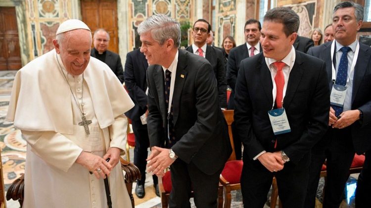 El Papa a la Oducal: 'Urge sanar las heridas de nuestra querida América Latina' El Papa a la Oducal: 'Urge sanar las heridas de nuestra querida América Latina'