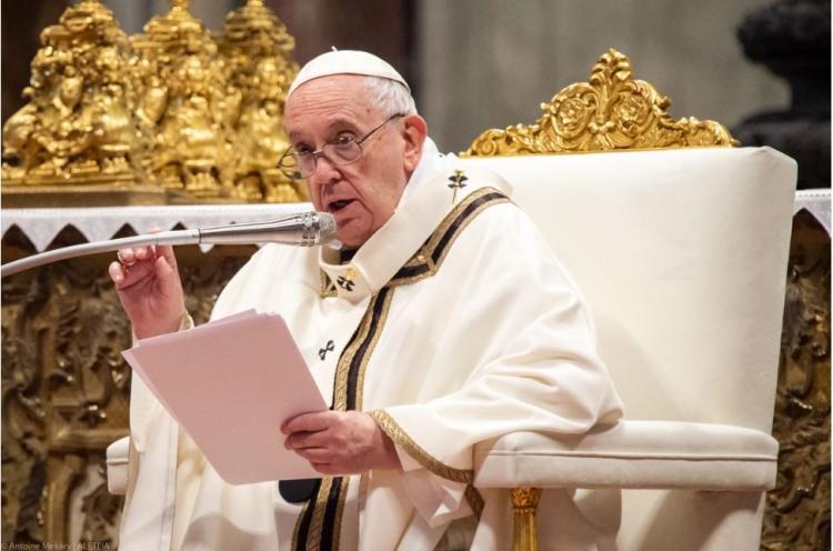 El Papa a los sacerdotes: Dar espacio a Jesús para no ser "paganos clericalizados" El Papa a los sacerdotes: Dar espacio a Jesús para no ser "paganos clericalizados"