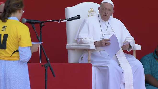 El Papa, a los voluntarios de la JMJ: 'Sean surfistas del amor' El Papa, a los voluntarios de la JMJ: 'Sean surfistas del amor'