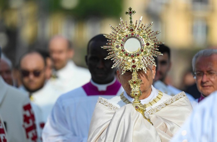 El Papa en Corpus Christi: 'Cristo es la respuesta de Dios al hambre del hombre'