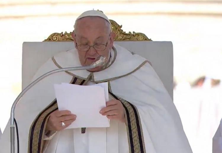 El Papa, en la apertura del Sínodo: 'Caminemos con el Espíritu Santo' El Papa, en la apertura del Sínodo: 'Caminemos con el Espíritu Santo'
