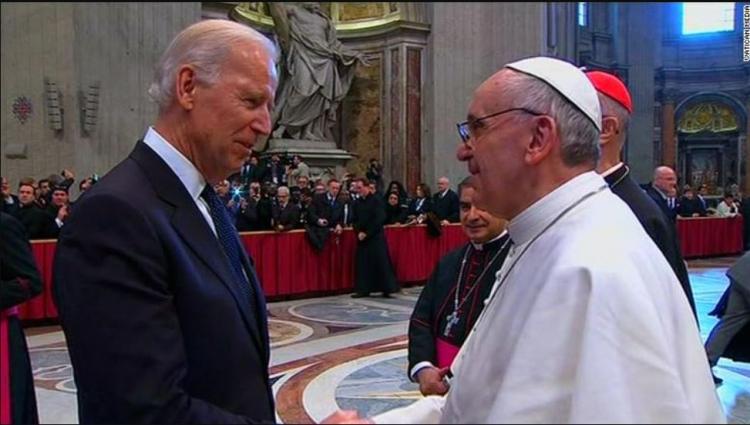 El Papa llamó por teléfono al presidente Joe Biden para dialogar sobre la paz El Papa llamó por teléfono al presidente Joe Biden para dialogar sobre la paz