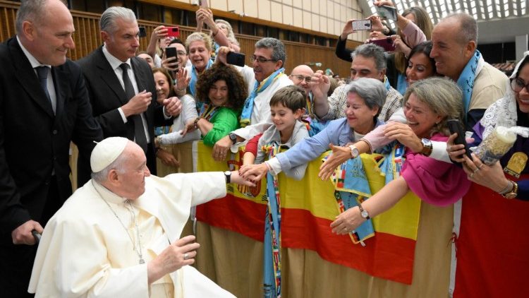 El Papa pide a la familia scalabriniana anteponer la solidaridad a la indiferencia El Papa pide a la familia scalabriniana anteponer la solidaridad a la indiferencia