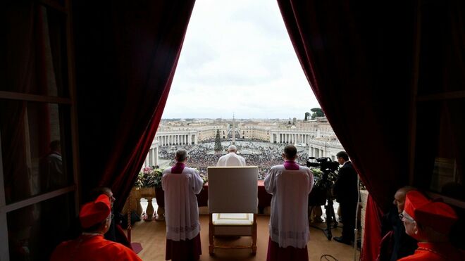 El Papa: 'Que la Navidad traiga paz al mundo y convierta el dolor en alegría' El Papa: 'Que la Navidad traiga paz al mundo y convierta el dolor en alegría'
