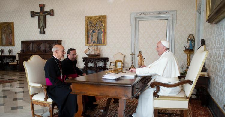 El Papa recibió al prelado del Opus Dei El Papa recibió al prelado del Opus Dei
