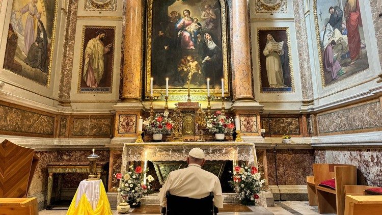Francisco rindió homenaje a santa Mónica en su festividad Francisco rindió homenaje a santa Mónica en su festividad