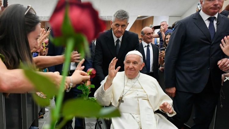 El Papa: 'Un cristiano hace el bien, pero soporta el mal' El Papa: 'Un cristiano hace el bien, pero soporta el mal'