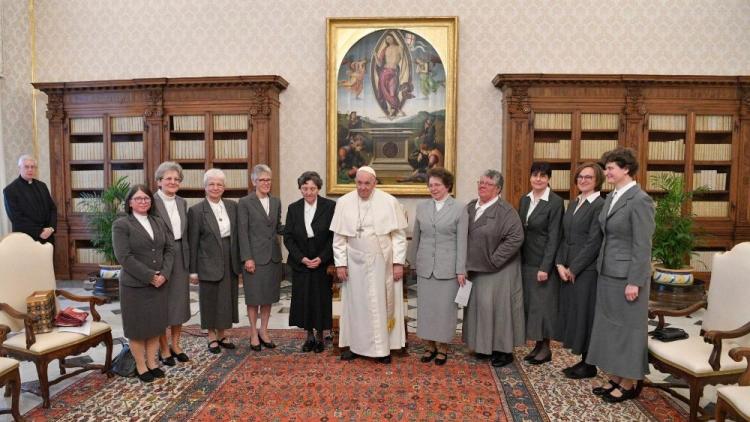 El Papa ve en la caridad el único remedio para los desafíos contemporáneos El Papa ve en la caridad el único remedio para los desafíos contemporáneos